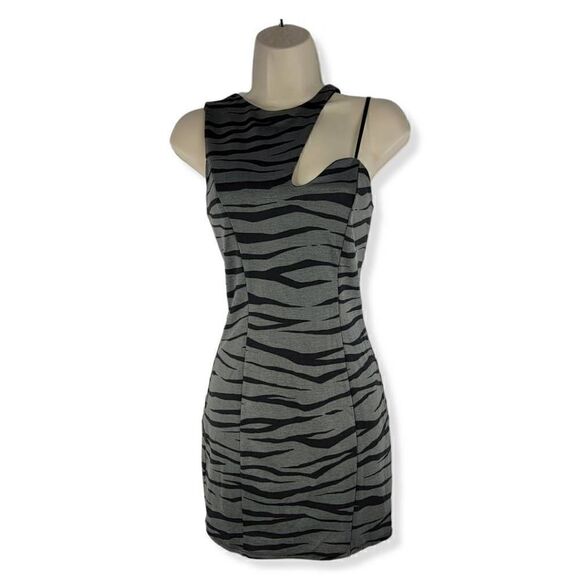 Material Girl Tiger Print bodycon  Mini Dress  Small Juniors - Picture 1 of 2